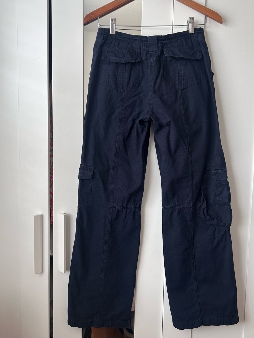 Brandy Melville navy Kim cargo pants - Picture 2 of 7